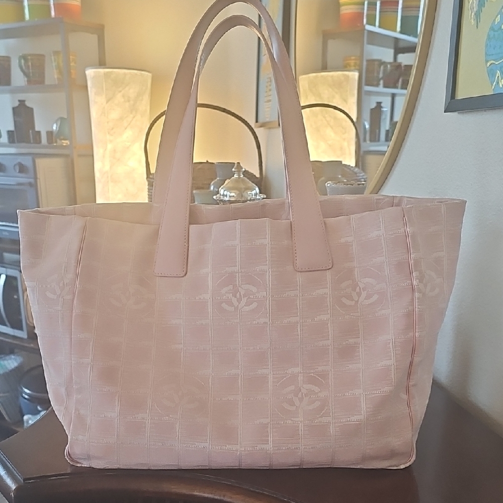 Elegant Pink Tote Bag